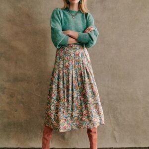 Sezane Jade floral skirt sz FR 38 / US 6